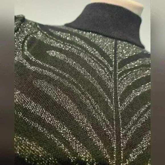 Black sparkly sweater top - Picture 2 of 3